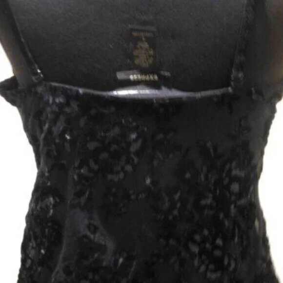 Express Support - Mesh Laced Cami - Picture 4 of 6